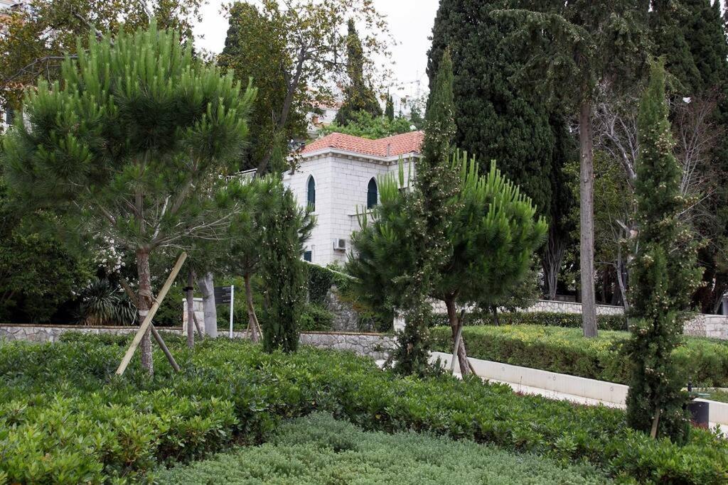 Beachfront Dubrovnik Villa Exterior photo